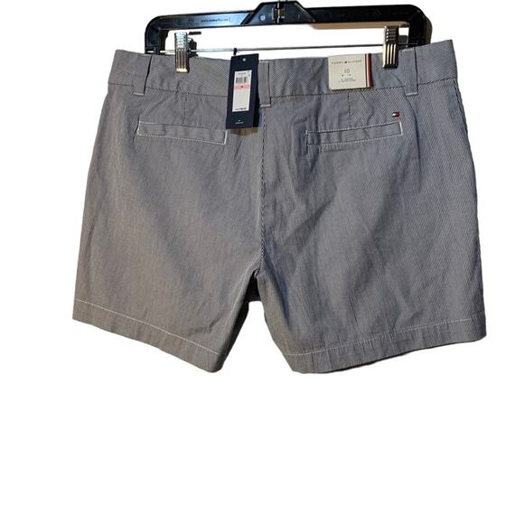 Tommy Hilfiger Women's 5 Inseam Shorts, Size 10, Blue White Stripe - Picture 7 of 9
